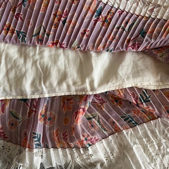 NWOT Anthropologie Laia Boho Floral Pleated Midi Skirt | Size MP - Picture 10 of 10